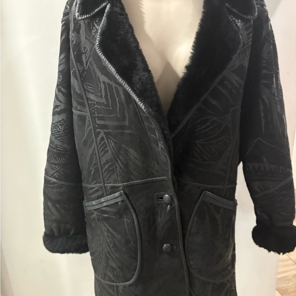 Vintage Adarcrea S.L. Embroidered Sheep Fur Jacket 38